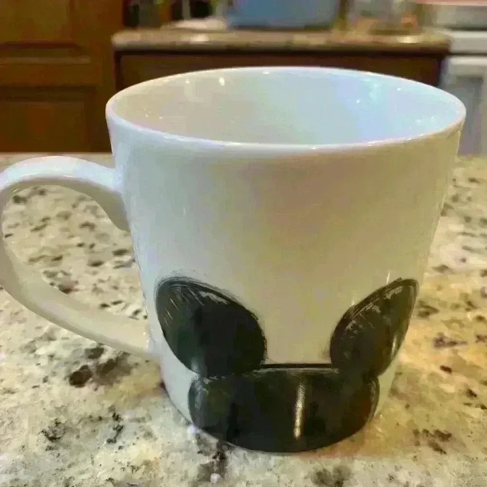 Disney Mickey Mouse “Oh Hello” Mug
